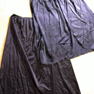 2 - Women XL Black Long Lace Thin Slip‎ (U)